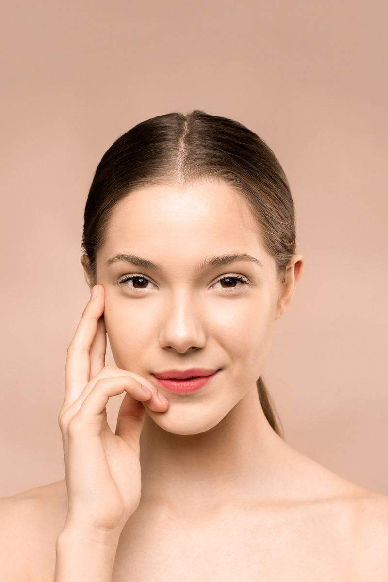 Hollywood Peel (Carbon Peel): el tratamiento de las celebrities